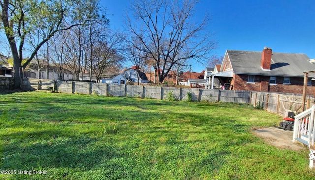 1204 Walter Ave, Louisville, KY 40215