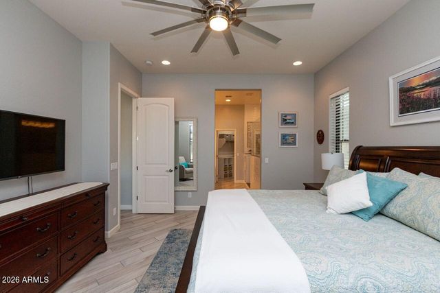 2058 N 89TH Street, Mesa, AZ 85207