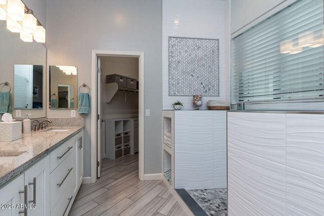 2058 N 89TH Street, Mesa, AZ 85207