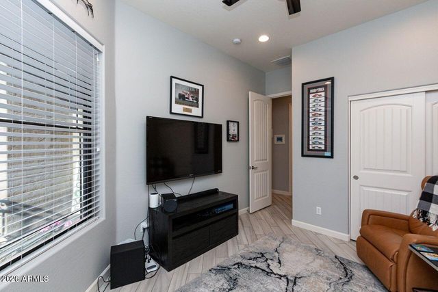 2058 N 89TH Street, Mesa, AZ 85207