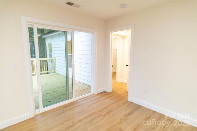 3501 Eastway Drive, Charlotte, NC 28205
