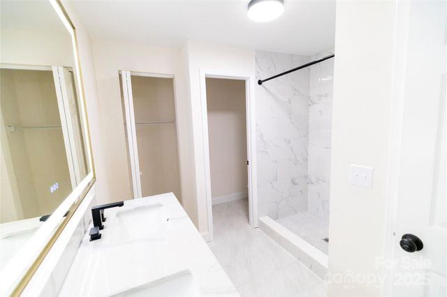3501 Eastway Drive, Charlotte, NC 28205