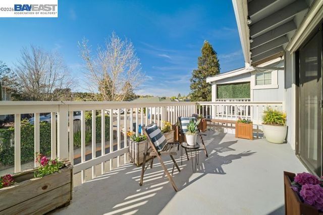 347 E T St, Benicia, CA 94510