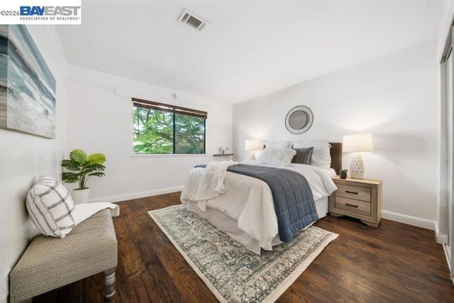 347 E T St, Benicia, CA 94510