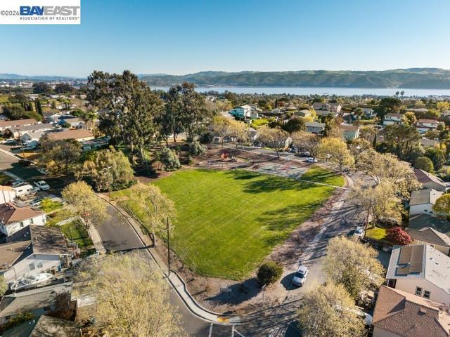 347 E T St, Benicia, CA 94510