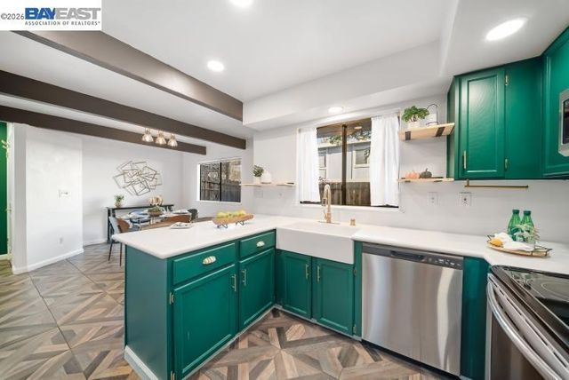 347 E T St, Benicia, CA 94510