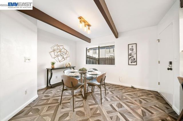 347 E T St, Benicia, CA 94510