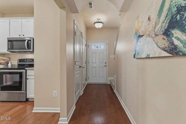 2625 Asher View Court, Raleigh, NC 27606