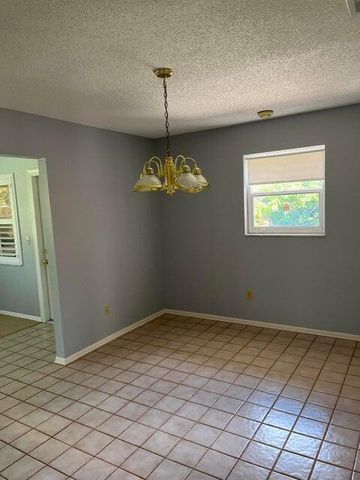 1333 SE San Sovina Terrace, Port St Lucie, FL 34952