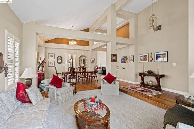2433 Mimosa Way, Antioch, CA 94509