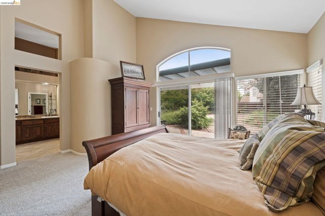 2433 Mimosa Way, Antioch, CA 94509