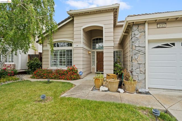 2433 Mimosa Way, Antioch, CA 94509