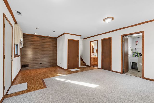 8959 W 169th Place, Orland Hills, IL 60477
