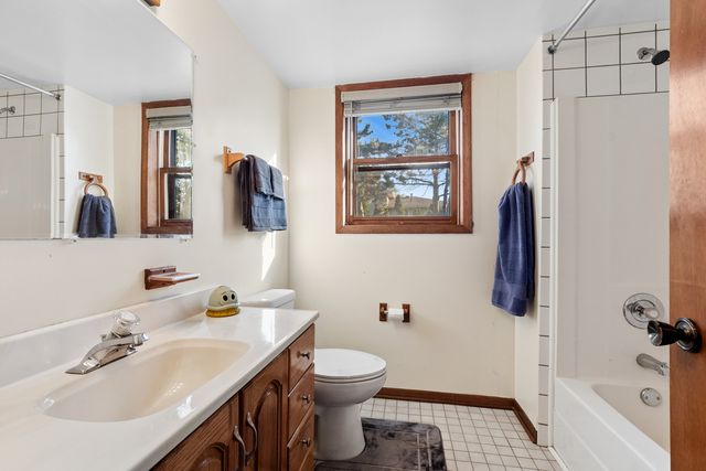 8959 W 169th Place, Orland Hills, IL 60477
