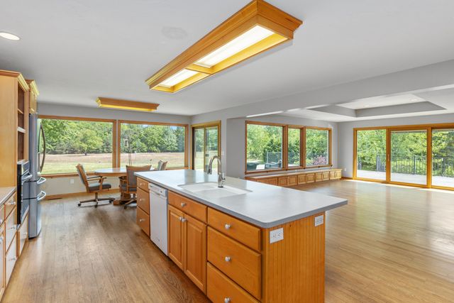 3252 N 160th Avenue, Holland, MI 49424