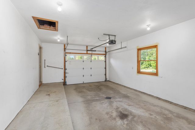 3252 N 160th Avenue, Holland, MI 49424