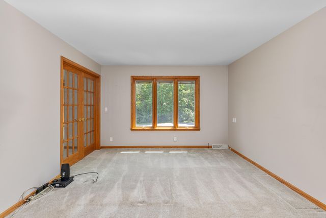 3252 N 160th Avenue, Holland, MI 49424