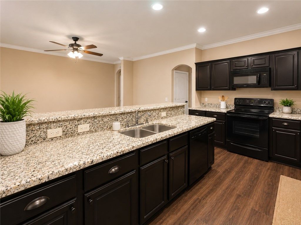115 Armored Avenue, College Station, TX 77845 — photo 5