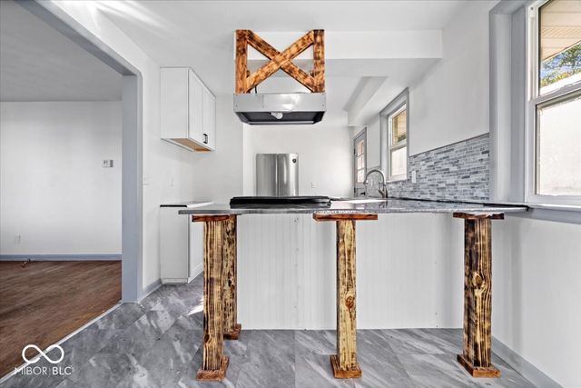 8525 W State Road 236, Middletown, IN 47356