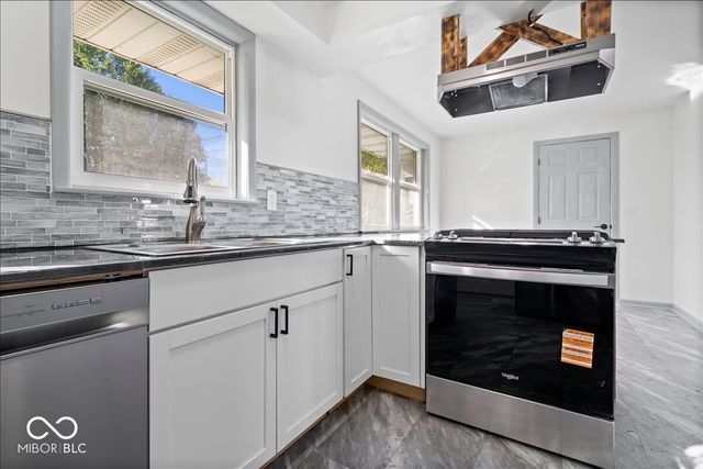 8525 W State Road 236, Middletown, IN 47356