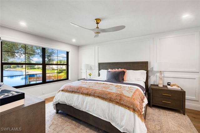 3135 Riviera DR B205, Naples, FL 34103