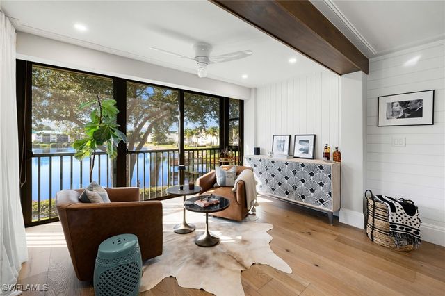 3135 Riviera DR B205, Naples, FL 34103