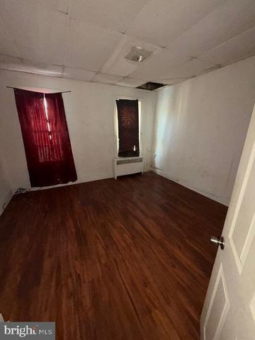 936 N SPRUCE ST, Wilmington, DE 19801