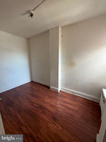 936 N SPRUCE ST, Wilmington, DE 19801