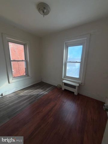 936 N SPRUCE ST, Wilmington, DE 19801