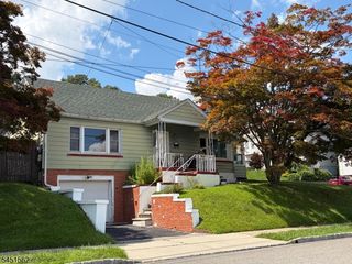 38 Lincoln Ave, West Orange Twp., NJ 07052