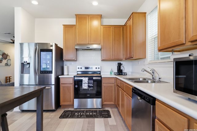 10643 W MILITARY DR unit 13, San Antonio, TX 78251