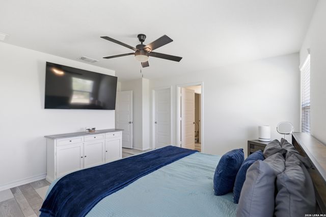 10643 W MILITARY DR unit 13, San Antonio, TX 78251
