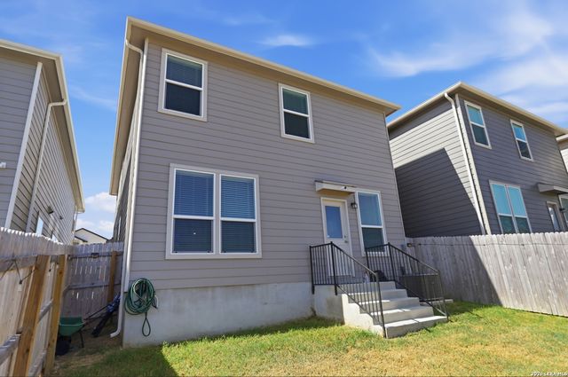 10643 W MILITARY DR unit 13, San Antonio, TX 78251