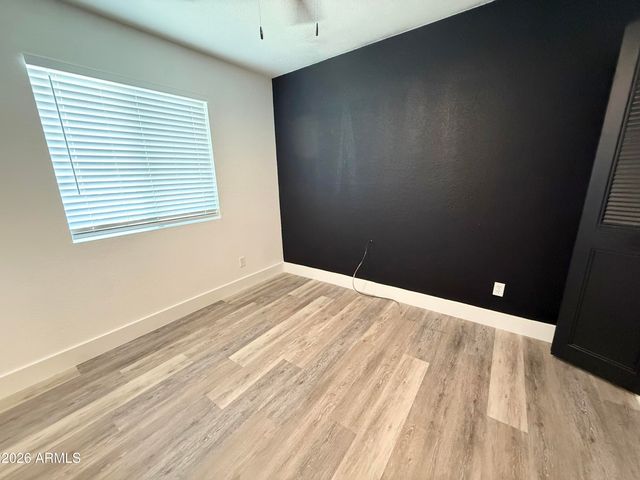 2116 E MARCONI Avenue, Phoenix, AZ 85022
