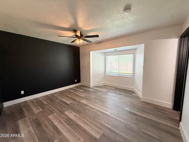 2116 E MARCONI Avenue, Phoenix, AZ 85022