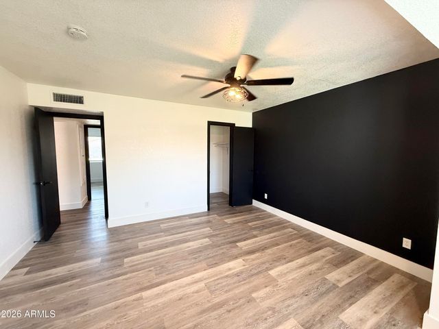 2116 E MARCONI Avenue, Phoenix, AZ 85022