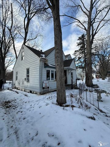 10484 Quirk Street, Van Buren Twp, MI 48111