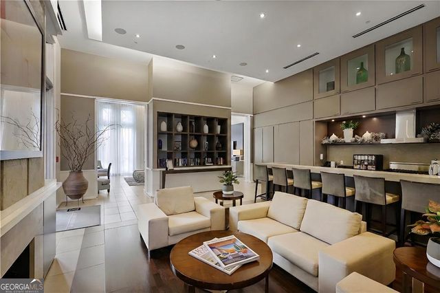 1820 Peachtree Street NW 312, Atlanta, GA 30309