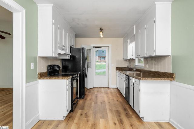 412 Tebblewood Drive, Simpsonville, SC 29680