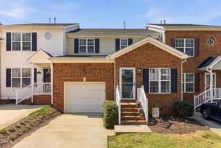 241 Grand Pointe Drive 404, Garner, NC 27529