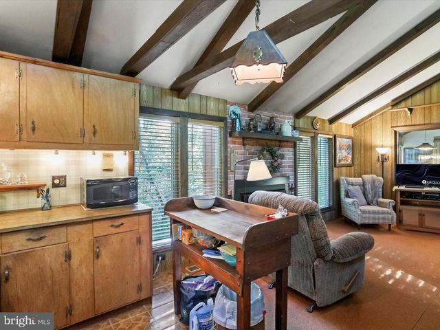 600 CABIN DRIVE, Hedgesville, WV 25427
