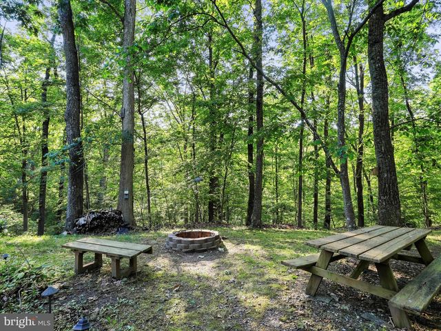600 CABIN DRIVE, Hedgesville, WV 25427