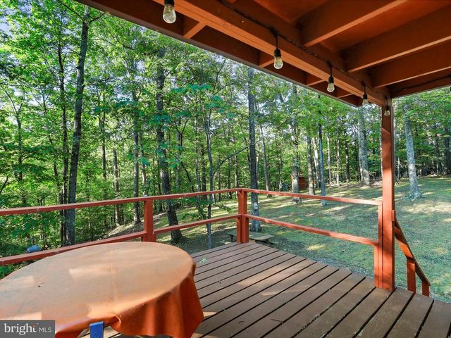 600 CABIN DRIVE, Hedgesville, WV 25427