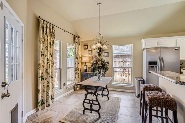 19606 Nara Vista Drive, Tomball, TX 77377