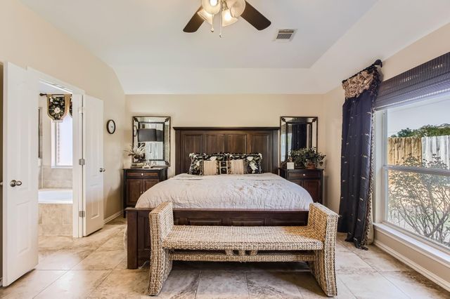 19606 Nara Vista Drive, Tomball, TX 77377