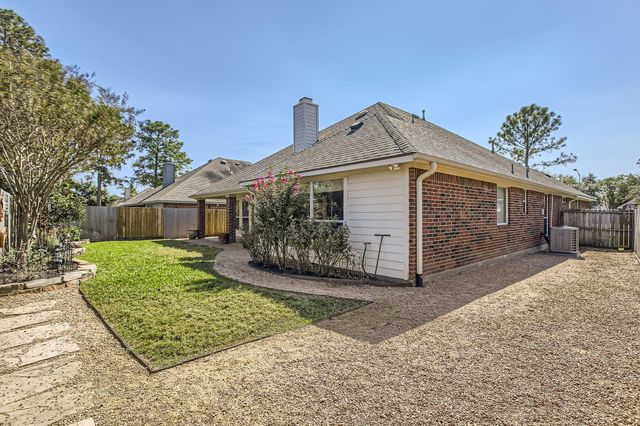 19606 Nara Vista Drive, Tomball, TX 77377