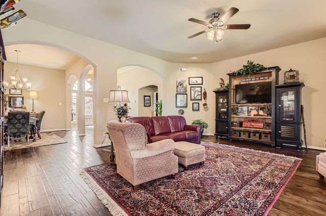 19606 Nara Vista Drive, Tomball, TX 77377