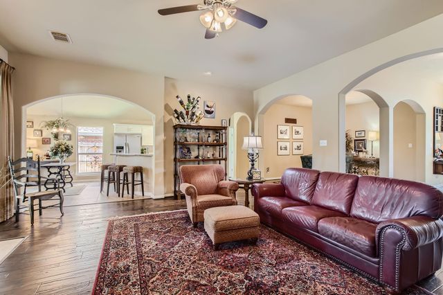 19606 Nara Vista Drive, Tomball, TX 77377