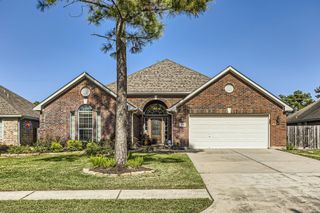 19606 Nara Vista Drive, Tomball, TX 77377