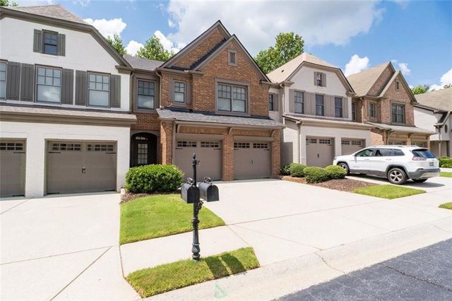 4922 Berkeley Oak Circle, Peachtree Corners, GA 30092